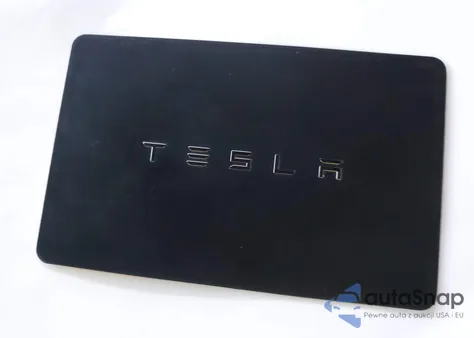 2019 Tesla Model 3 Long Range/Performance from USA, damaged, VIN 5YJ3E1EB9KF393208